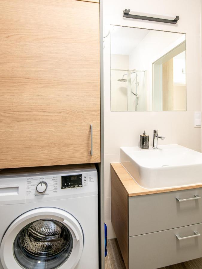 5D Apartamenty Fredry 2/36 科沃布热格 外观 照片
